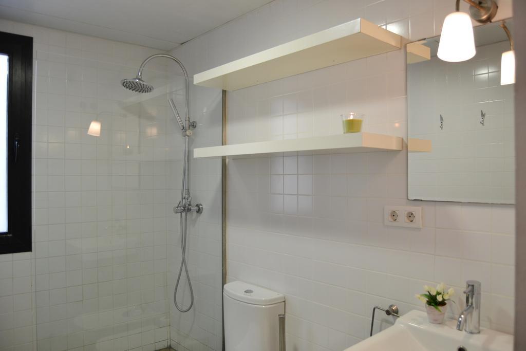 Apartamentos Living Valencia-Vitoria Ruang foto