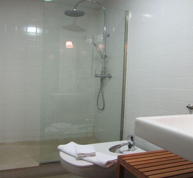Apartamentos Living Valencia-Vitoria Bagian luar foto